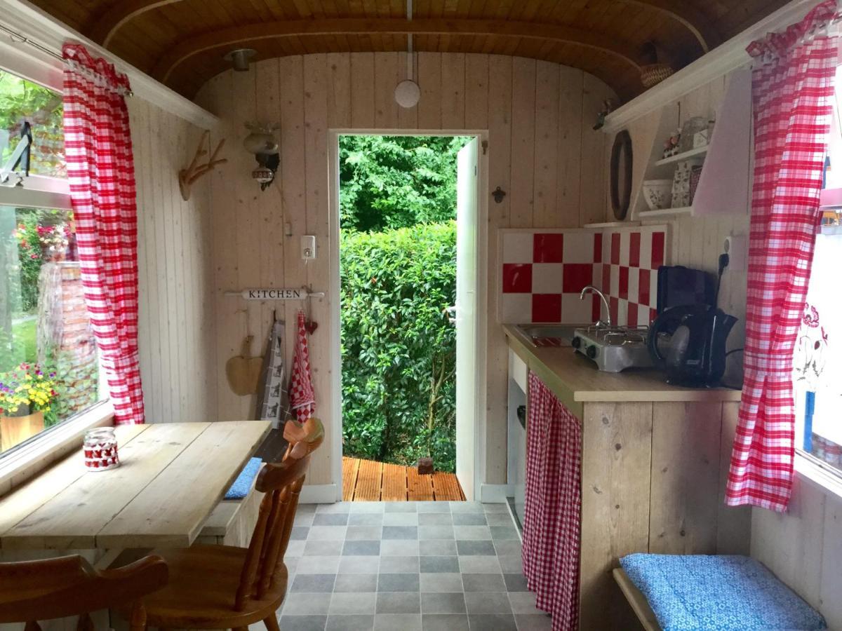 De Akker, Unieke Overnachting In Pipowagens! Ommeren Extérieur photo