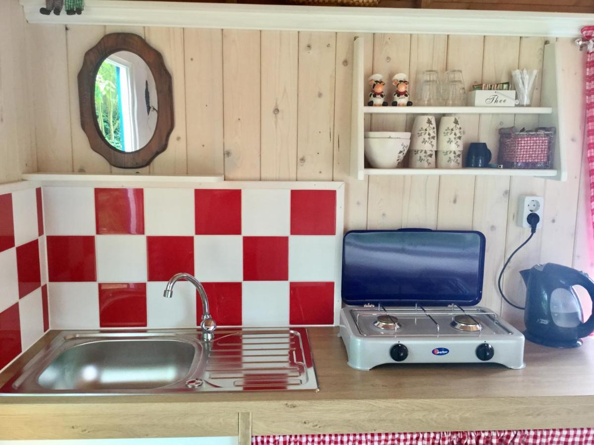 De Akker, Unieke Overnachting In Pipowagens! Ommeren Extérieur photo