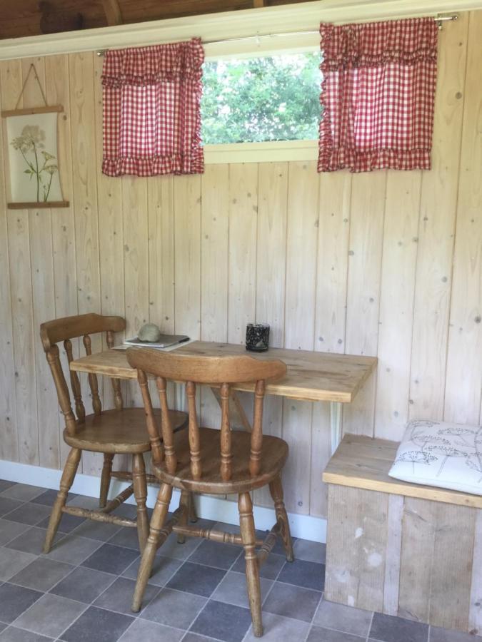 De Akker, Unieke Overnachting In Pipowagens! Ommeren Extérieur photo